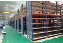 中船717所閣樓式貨架項目